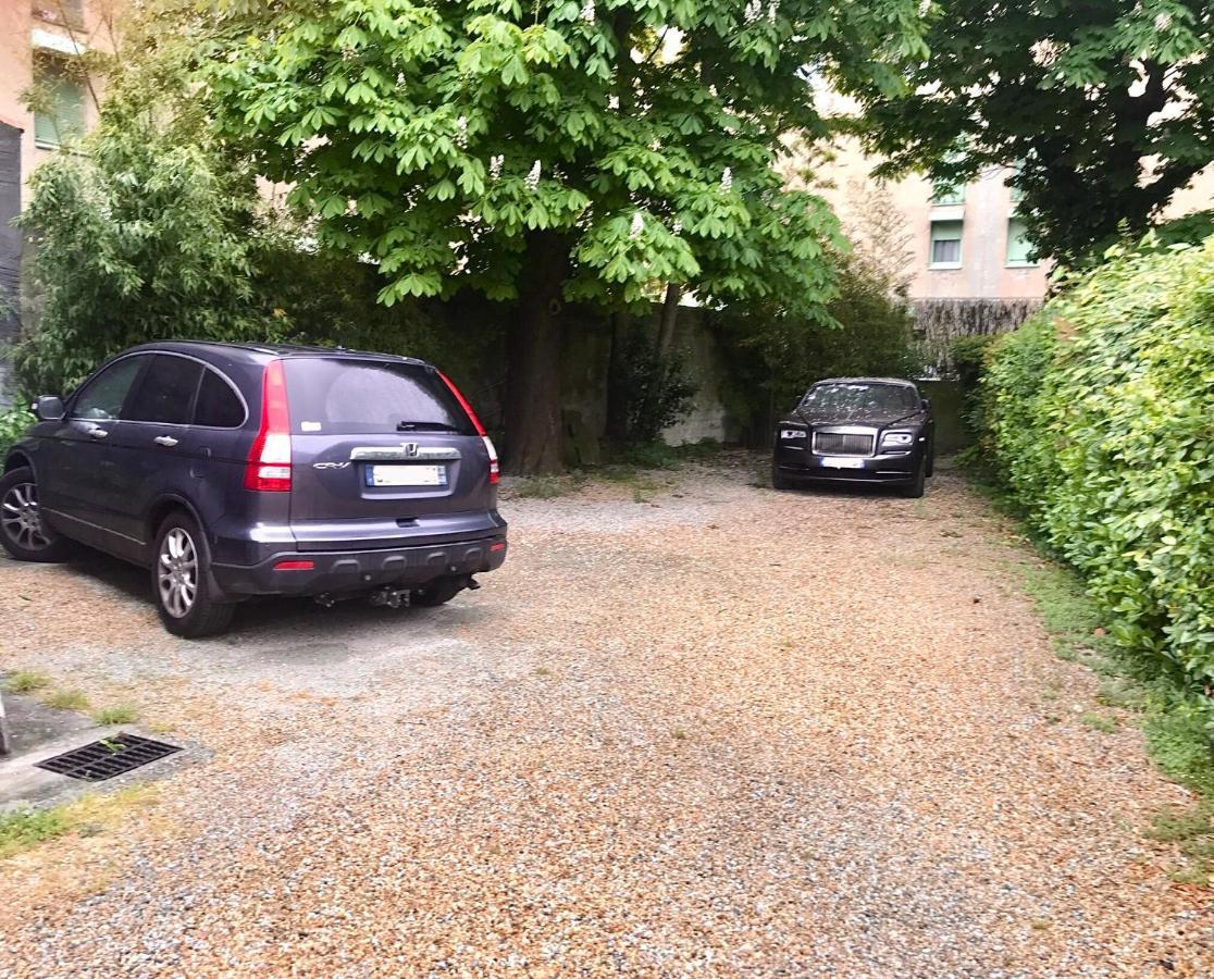 Demeure Saint Louis Historic Manor, City 700M, Parking,A C,Clim,Wifi, Heated Pool, City View