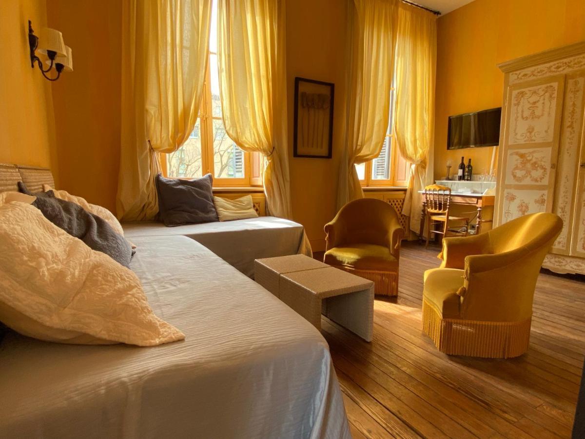 Bed & Breakfast Demeure Saint Louis Historic Manor, City 700M, Parking,A C,Clim,Wifi, Heated Pool, City View 4*